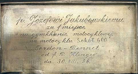 Photo of cigarette case lid